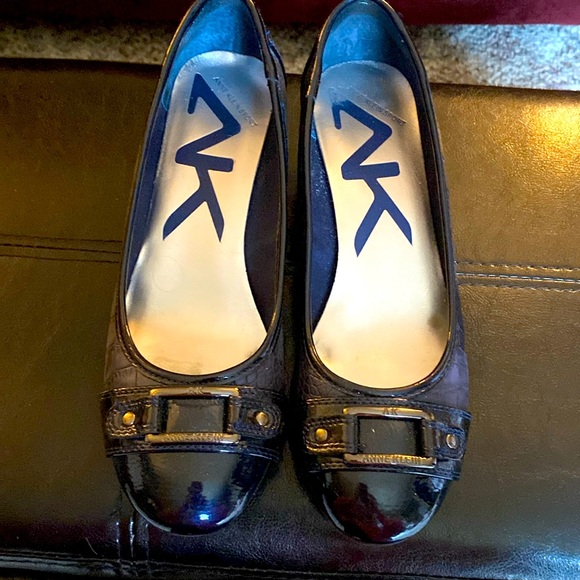 Anne Klein Wedges - Picture 1 of 5